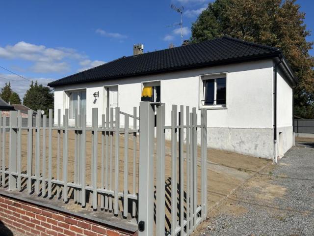 Plain pied individuelle à rénover développant 100m2 habitabl