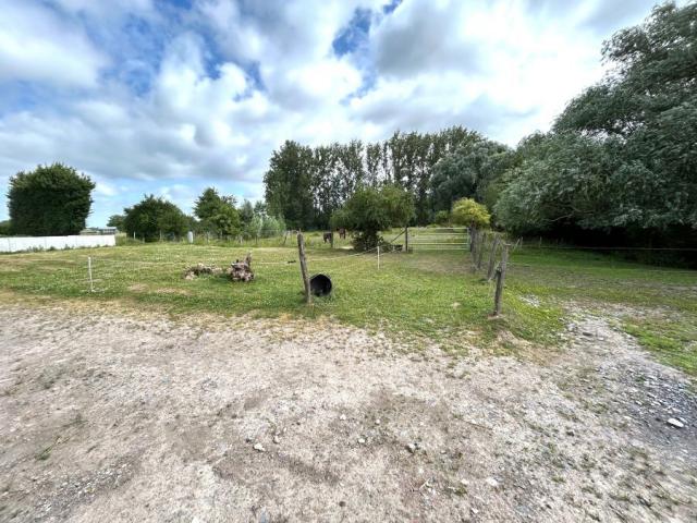 Installations équestres + logement le tout sur une parcelle 