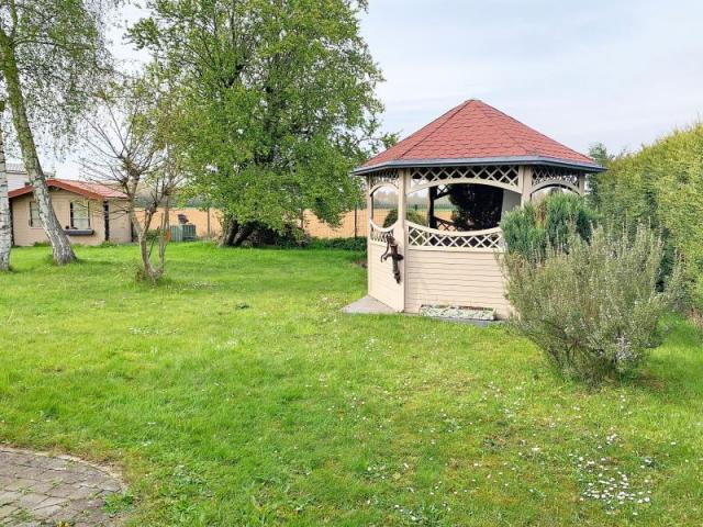 Pavillon individuel de 2000 semi plain-pied bâti sur un terr