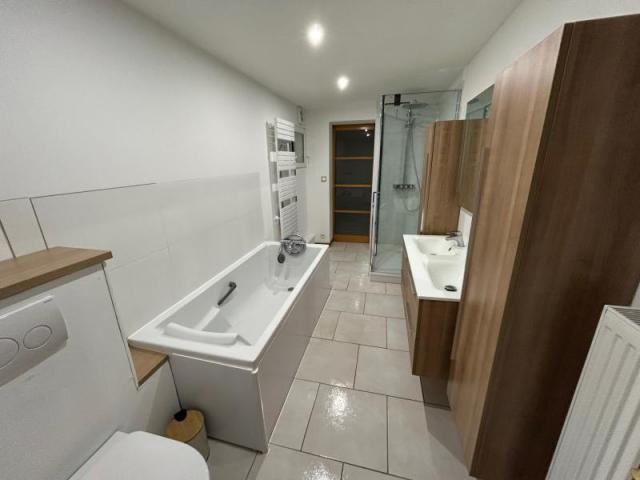 Maison de ville de type 1930 entièrement rénovée avec gout !