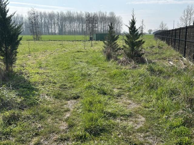 Terrain de loisir en zone agricole, superficie 1485m2 !! 