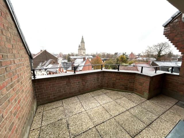 Duplex de 76m2 environ dans une résidence sécurisée dernier 