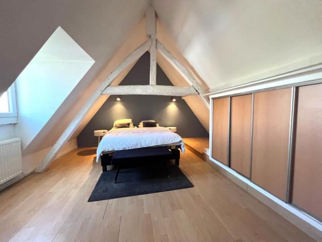 Longère individuelle développant 172,34m2 et bâtie sur 1408m