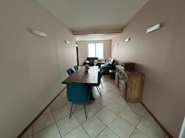 Maison de ville de type 1930 entièrement rénovée avec gout !