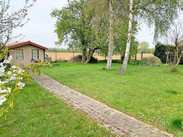 Pavillon individuel de 2000 semi plain-pied bâti sur un terr