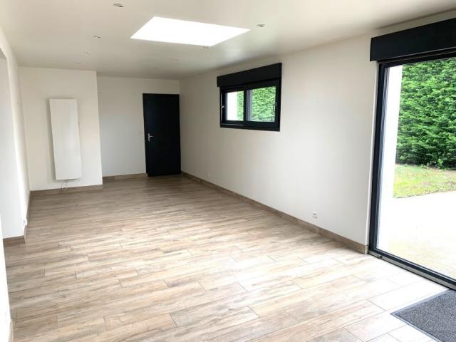 Maison de village entièrement rénovée secteur prisé, 139m2 h
