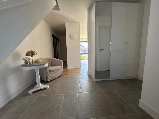 Pavillon individuel semi plain pied de 2023 ! Excellent état