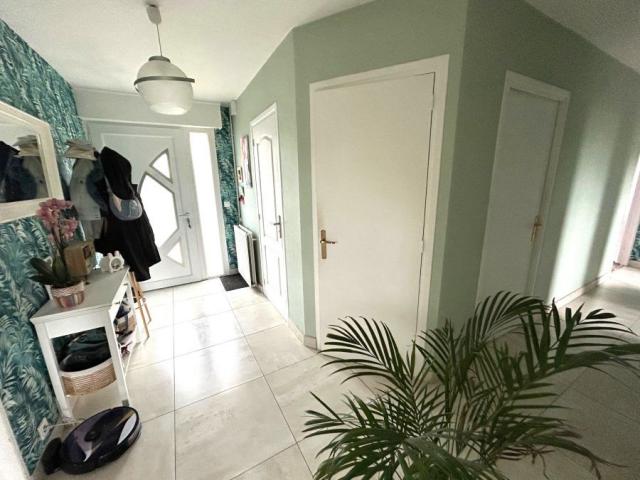 Plain pied individuel de 98,6m2 bâti sur une parcelle de 947