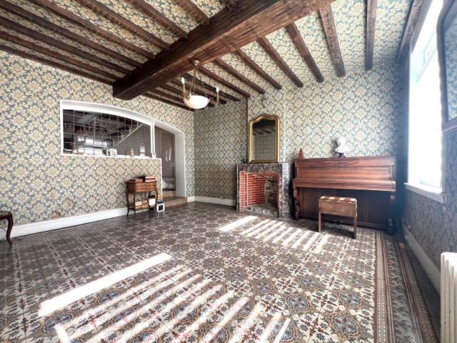 Beaucoup de charme et de cachet pour cette maison de ville d
