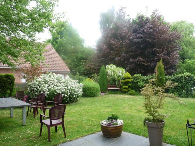 Pavillon individuel R+1 de 2012 développant 115m2 et bâti su