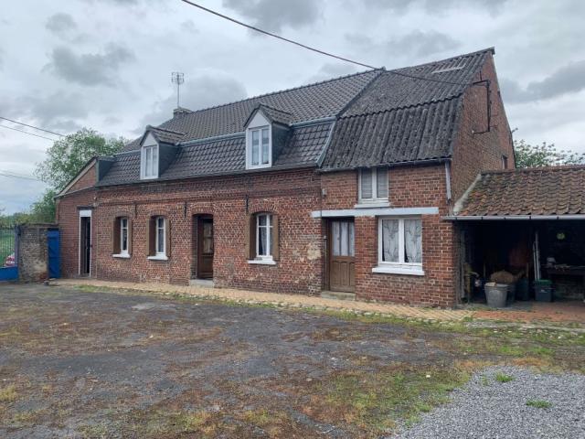 Ferme en U individuelle bâtie sur une parcelle de 11 732m2 !