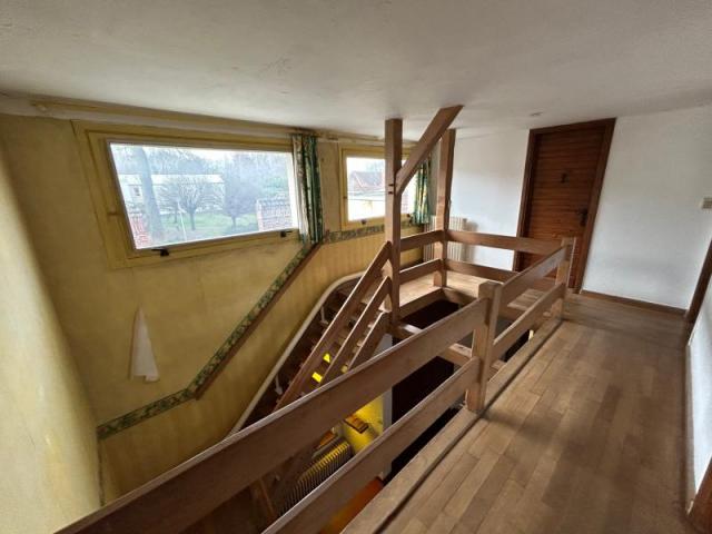 Centre ville, immeuble à usage mixte développant plus de 257