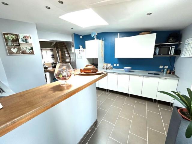 Maison de ville mitoyenne de 86m2 en excellent état bâtie su