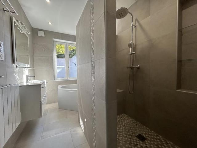 Longère semi individuelle développant 82,26m2 et bâtie sur 2