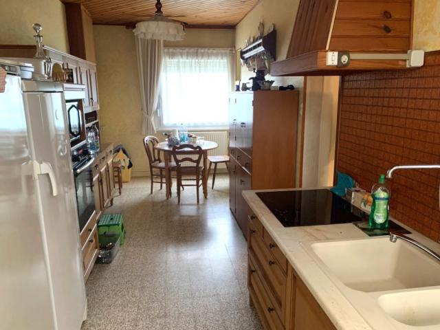 Maison semi individuelle de 93m2 avec garage bâtie sur une p