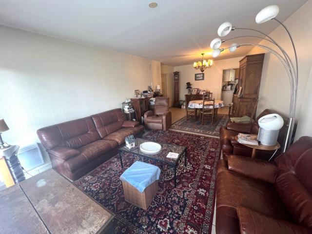 Appartement T3 en  résidence prisée en coeur de ville !!! Gar