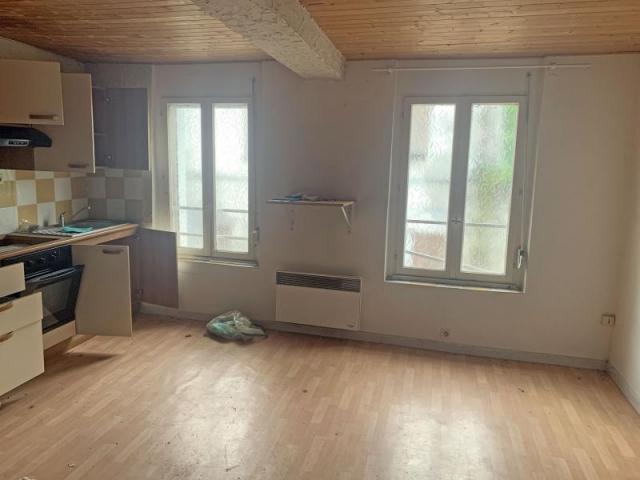 Maison en DUPLEX avec garage au rez-de-chaussée !