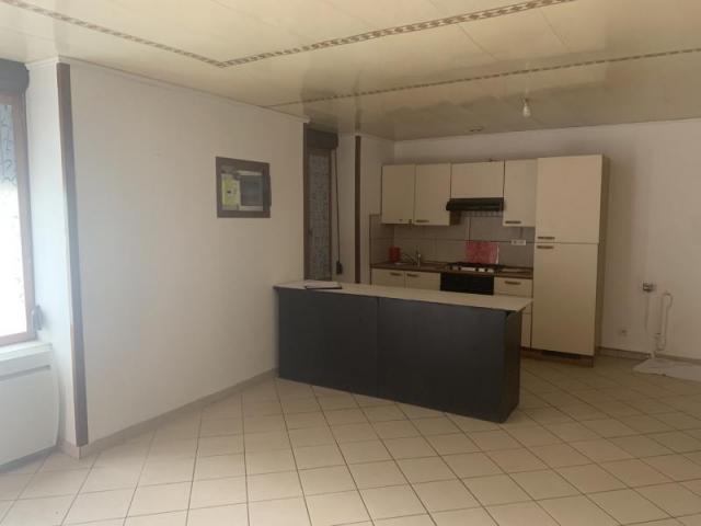 Maison appartement en triplex développant 91,58m2 de surface