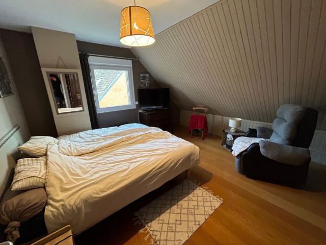 Pavillon individuel situé dans une rue calme et prisée !! 