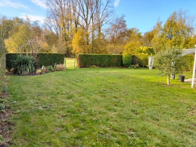 Maison de campagne individuelle située au calme et proche de