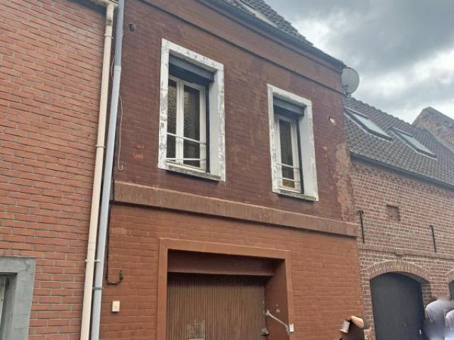 Maison en DUPLEX avec garage au rez-de-chaussée !