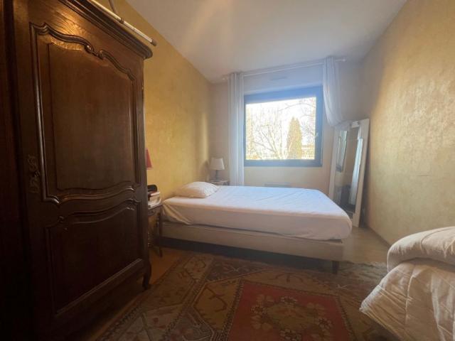 Appartement T3 en  résidence prisée en coeur de ville !!! Gar