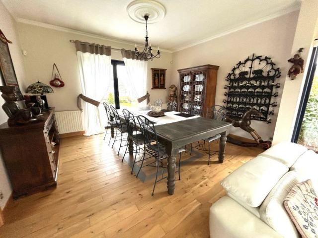 Pavillon individuel de 2010, prestations de qualité !!! 