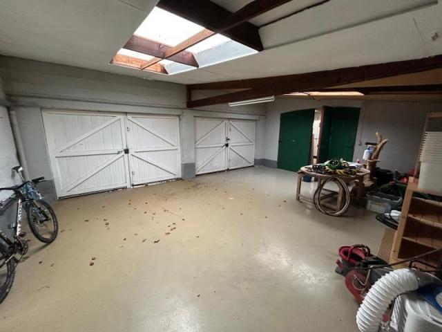 Centre ville, immeuble à usage mixte développant plus de 257