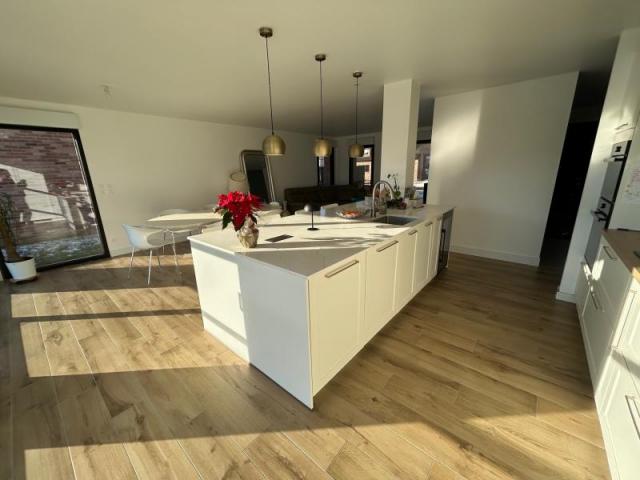 Pavillon individuel semi plain pied de 2023 ! Excellent état