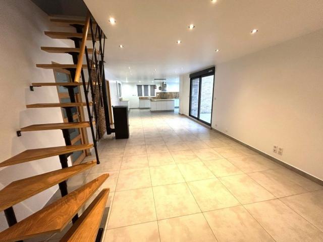 Maison de campagne individuelle située au calme et proche de