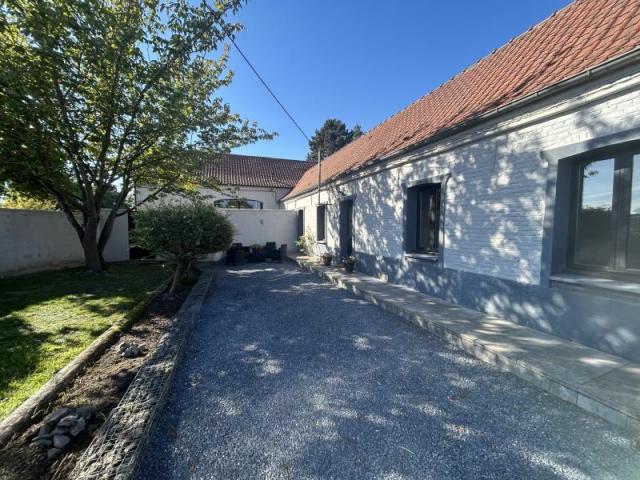 Longère semi individuelle développant 82,26m2 et bâtie sur 2