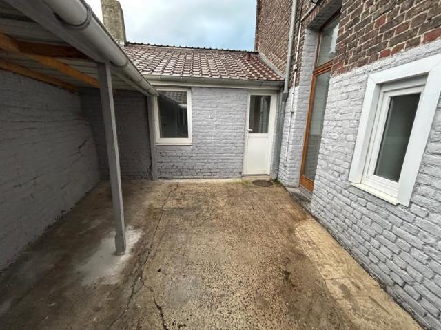 Maison 1930 individuel très bon état développant 80m2 et bât