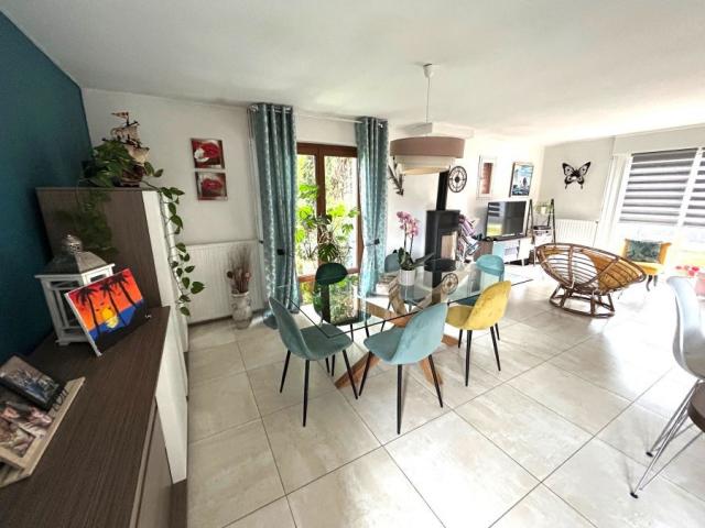 Plain pied individuel de 98,6m2 bâti sur une parcelle de 947