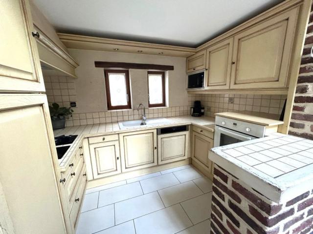 Maison de campagne individuelle avec charme et cachet bâtie 