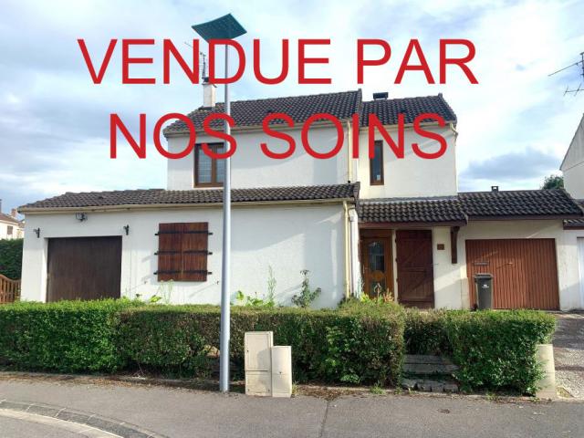 Maison de 105m2 située au calme, dans une impasse, à rénover