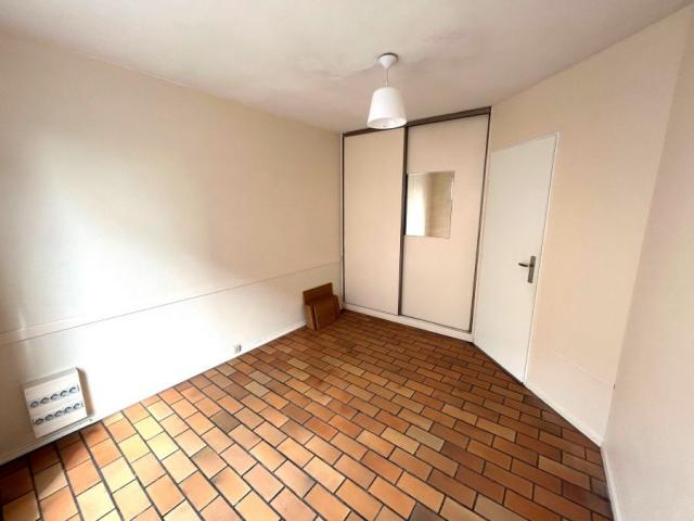 Appartement de 50m2 environ, centre ville en rez de chaussée