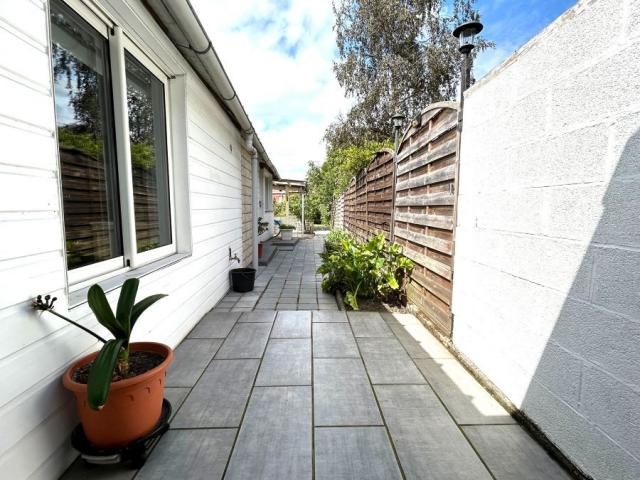 Maison de ville mitoyenne de 86m2 en excellent état bâtie su