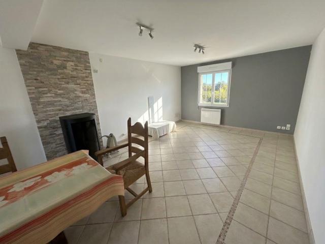 Pavillon individuel de plain-pied développant 144m2 et bâti 