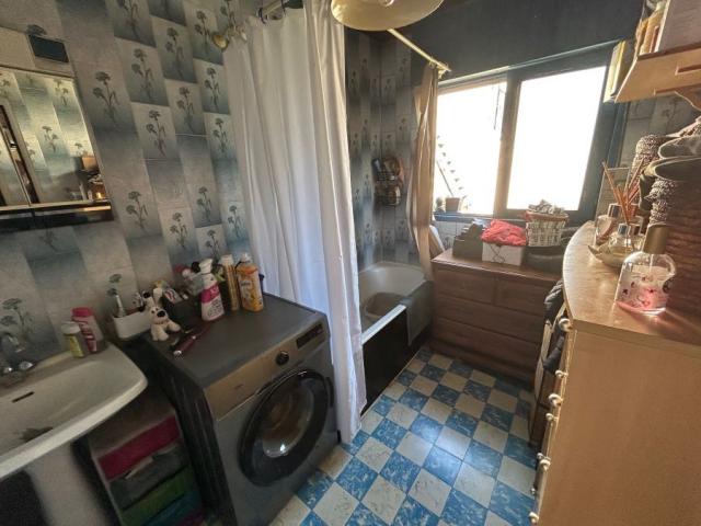 Maison mitoyenne plain-pied secteur proche accès autoroute, 