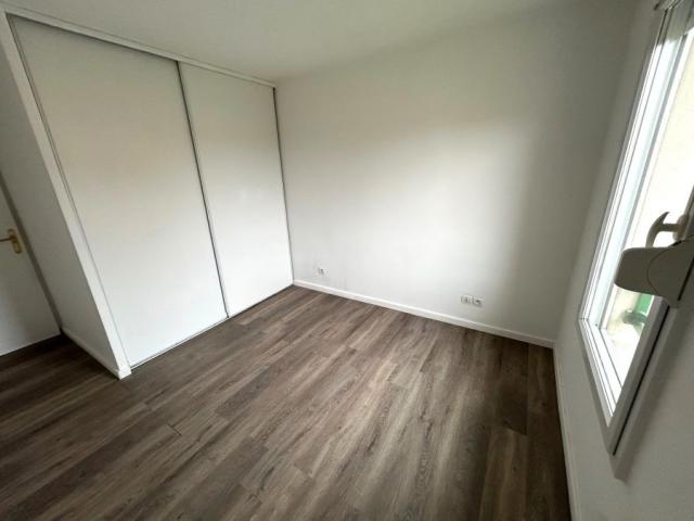 EXCLU  !! Appartement T3 en duplex dans une résidence sécuri
