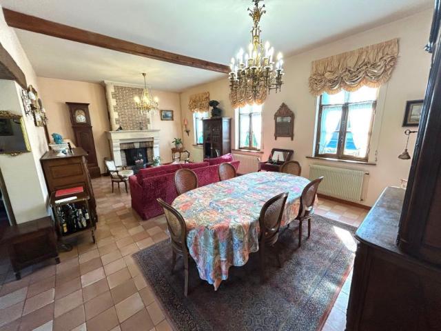 Longère avec charme et cachet + garage + possibilité seconde