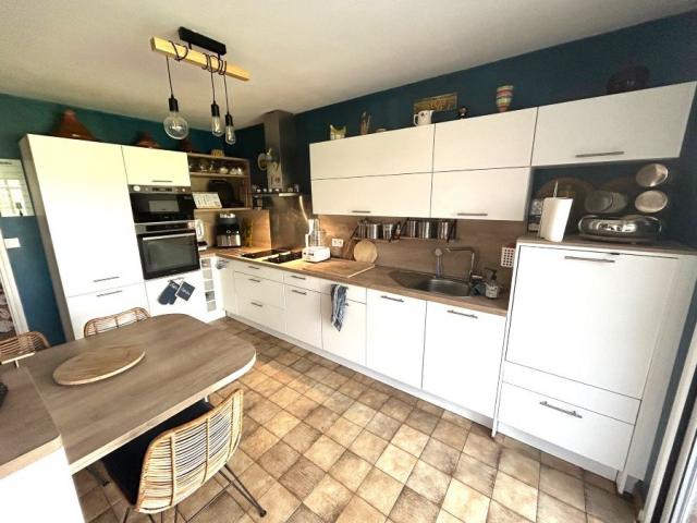 Pavillon individuel situé dans une rue calme et prisée !! 