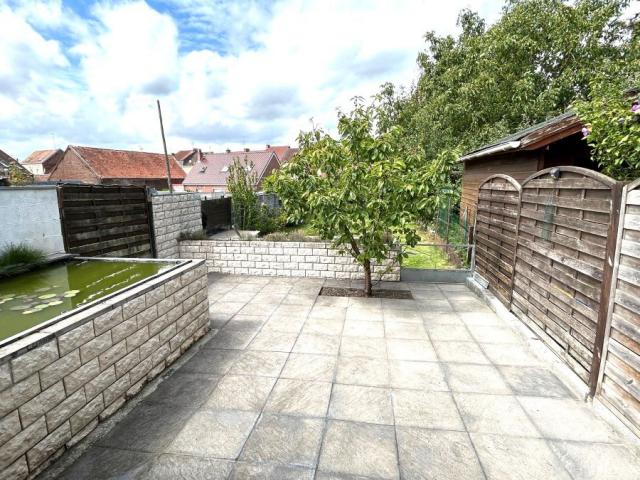 Maison de ville mitoyenne de 86m2 en excellent état bâtie su